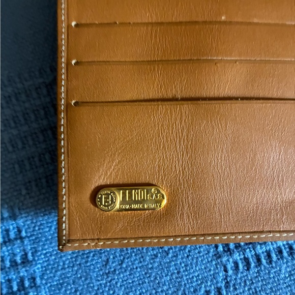 Fendi Zucca/ SAS Roma Wallet vintage* - Picture 5 of 9